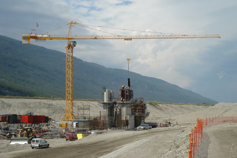 Construction ecluse de Chautagne sur le haut Rhone.jpg