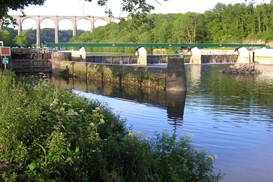 ECLUSE DE GUILY GLAZ.jpg